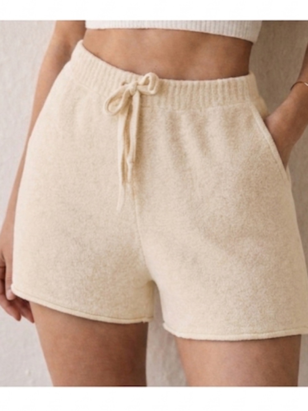 NWT Universal Threads Cozy Shorts(size Large)